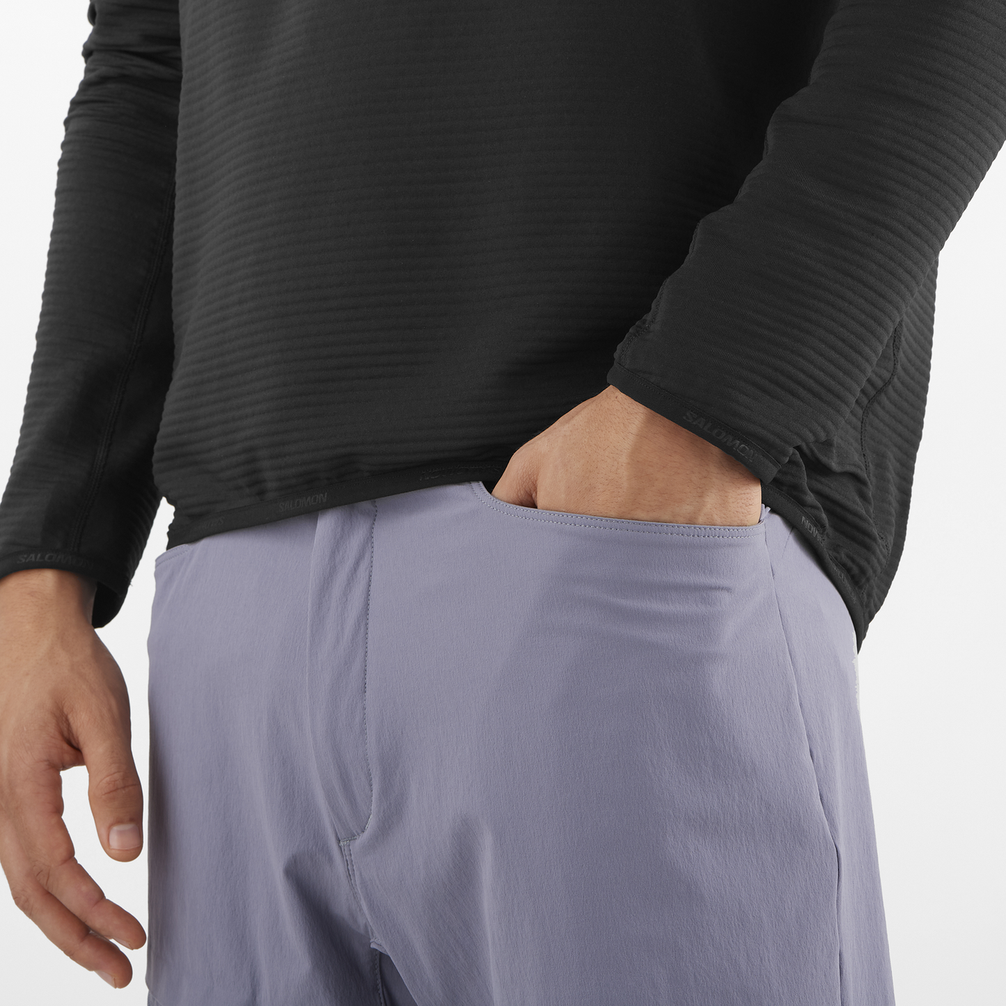 ESSENTIAL LIGHTWARM