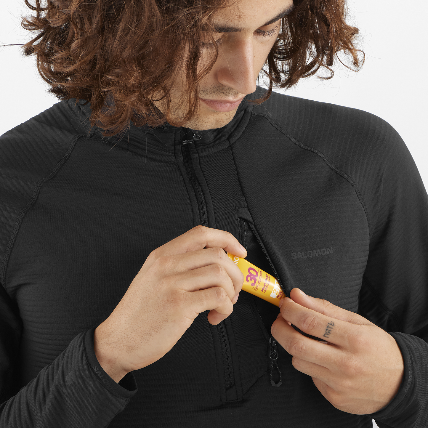 ESSENTIAL LIGHTWARM