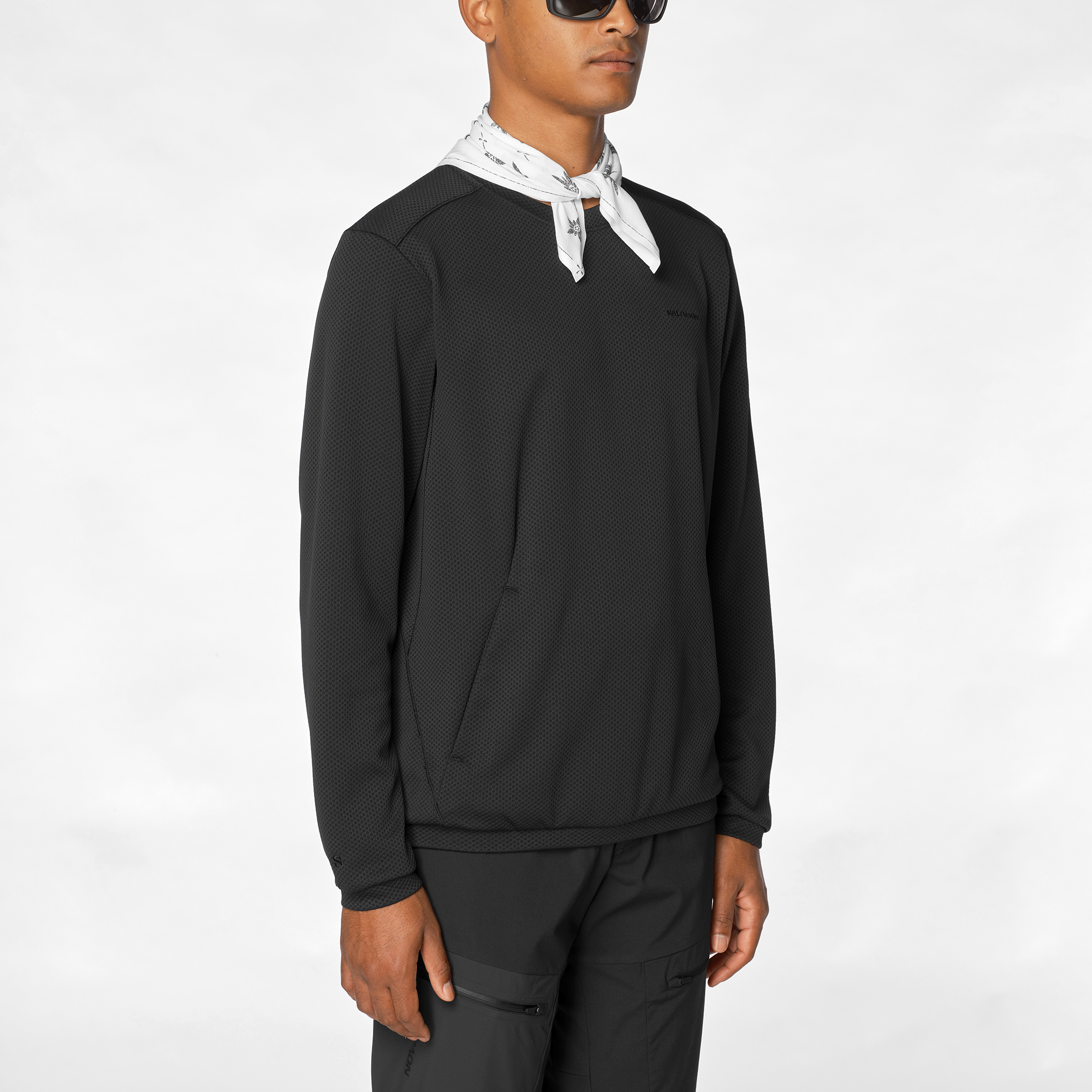 さーもん。ページ MOTOMESH – サロモン公式オンラインストア