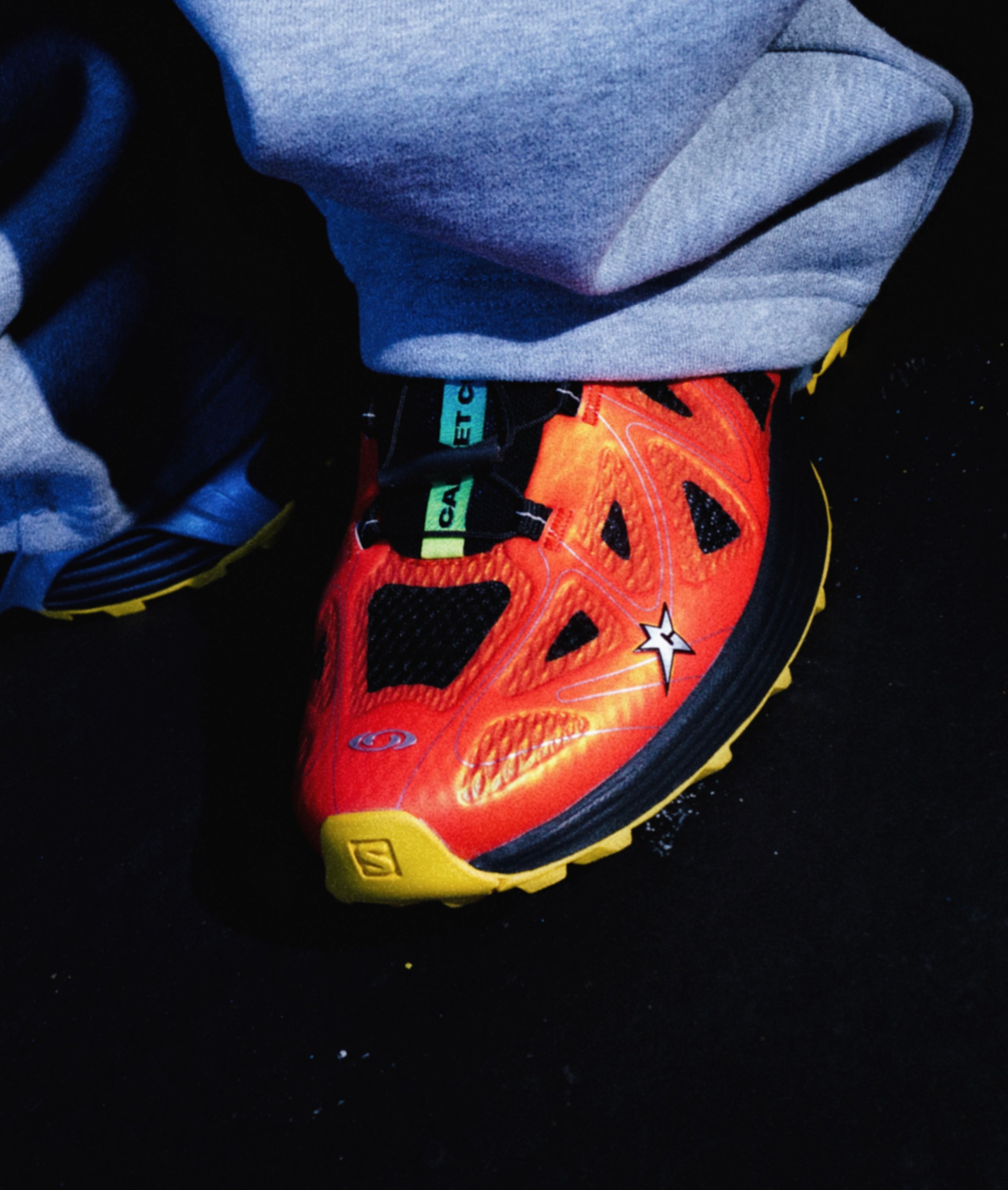 NEW】XT-WHISPER VOID CARPET COMPANY – サロモン公式オンラインストア