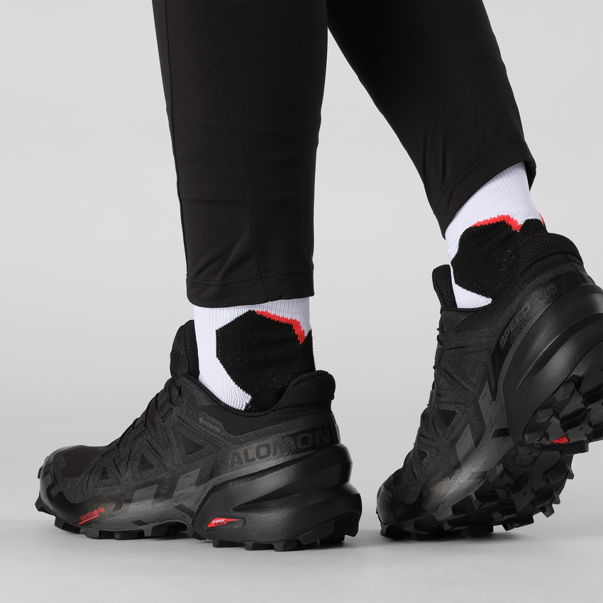 サロモン スピードクロス 6 GORE-TEX 24cm 新品未使用品 サロモン スピードクロス 6 GORE-TEX 24cm 新品未使用品