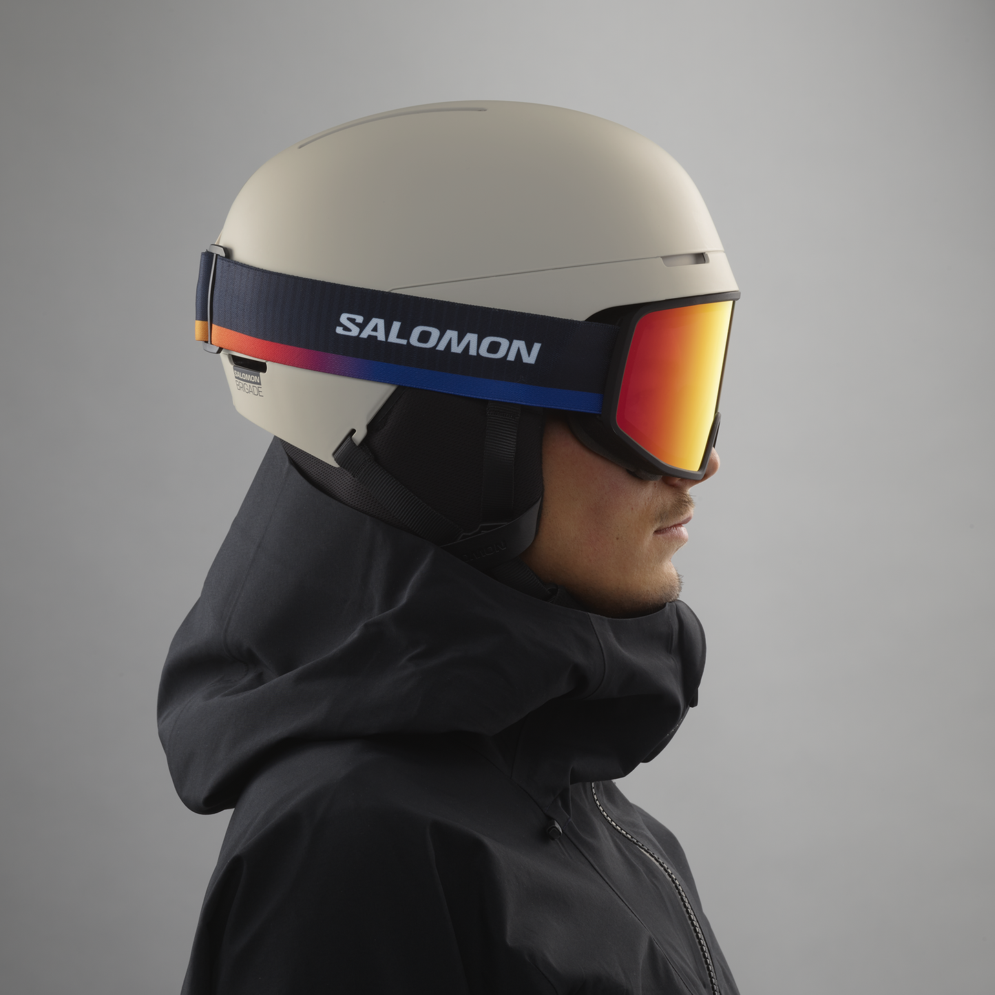 35％OFF】 salomonサロモンスキースノーボードゴーグル付きヘルメット