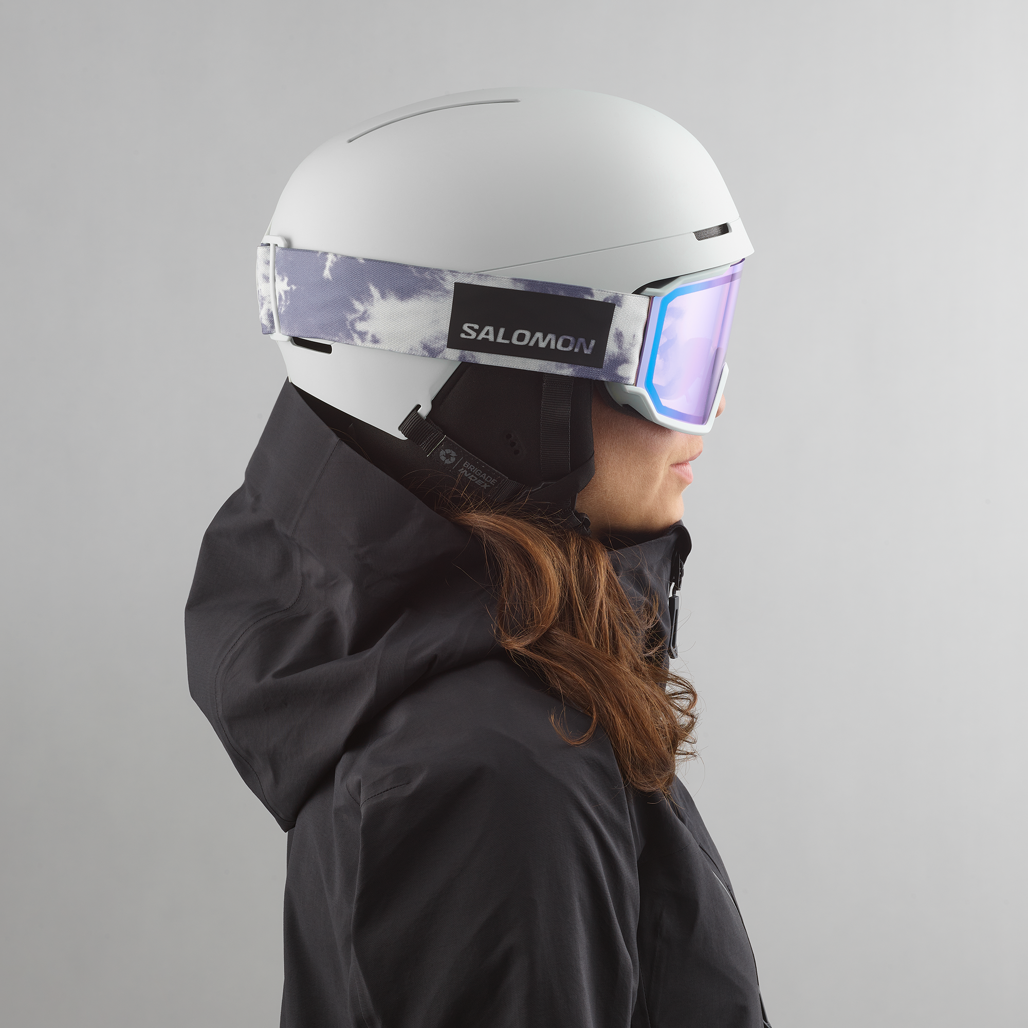 新品SALOMON S/VIEW WHITE調光レンズ 全天候フォトクロ27%引 新品