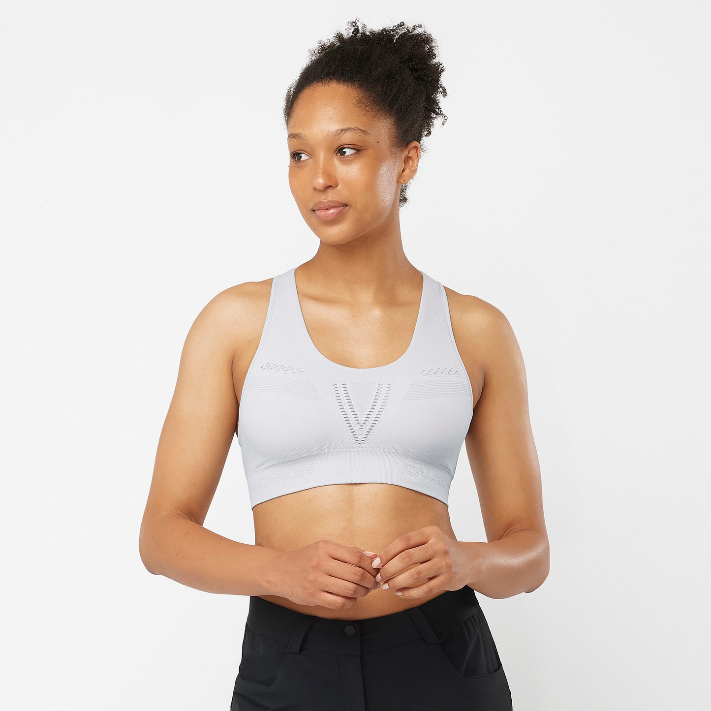 ESSENTIAL MOVE ON SEAMLESS