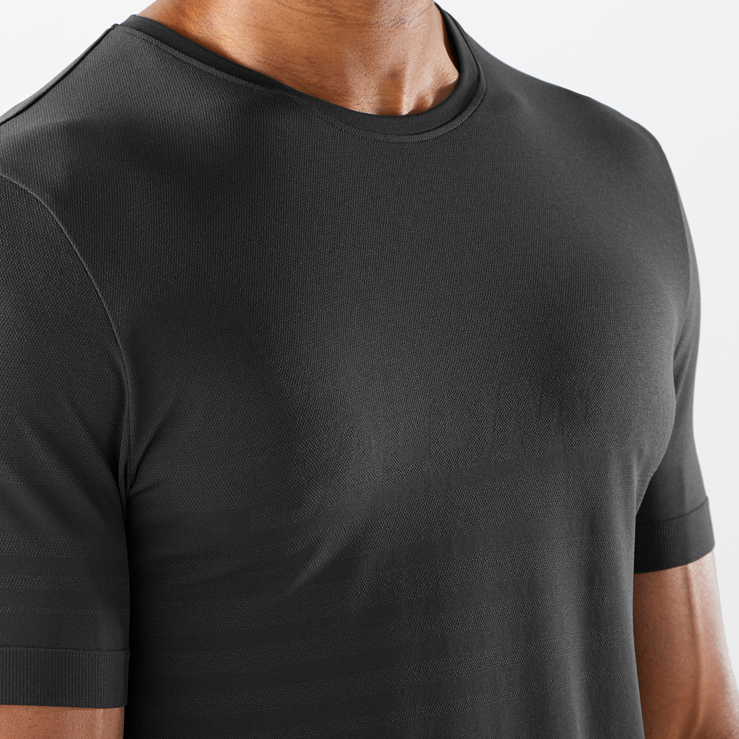 ESSENTIAL SEAMLESS