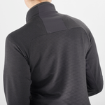 ESSENTIAL LIGHTWARM