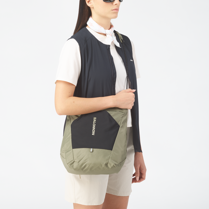 セロリ　サロモンサンチェスサルバトーレ 156cm × サロモンPACT ACS PACKABLE TOTE BAG – サロモン公式オンラインストア