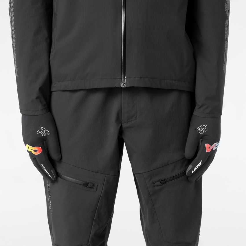 【NEW】GLOVES L’ART