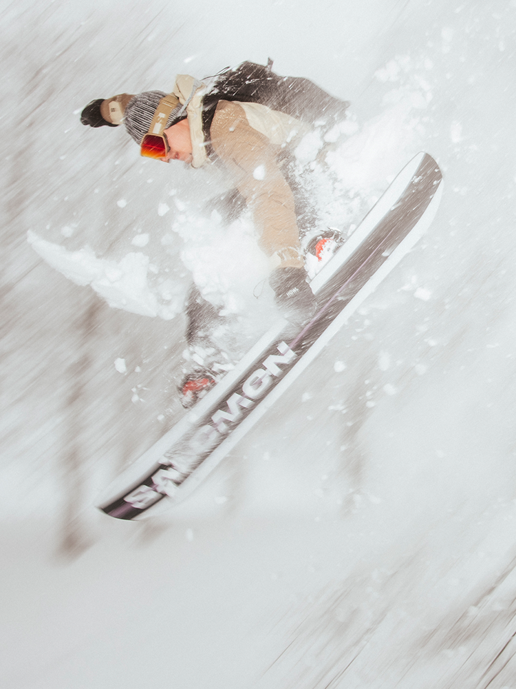 SALOMON レディーススキーウェア M~Lサイズ SALOMON レディーススキーウェア M~Lサイズ