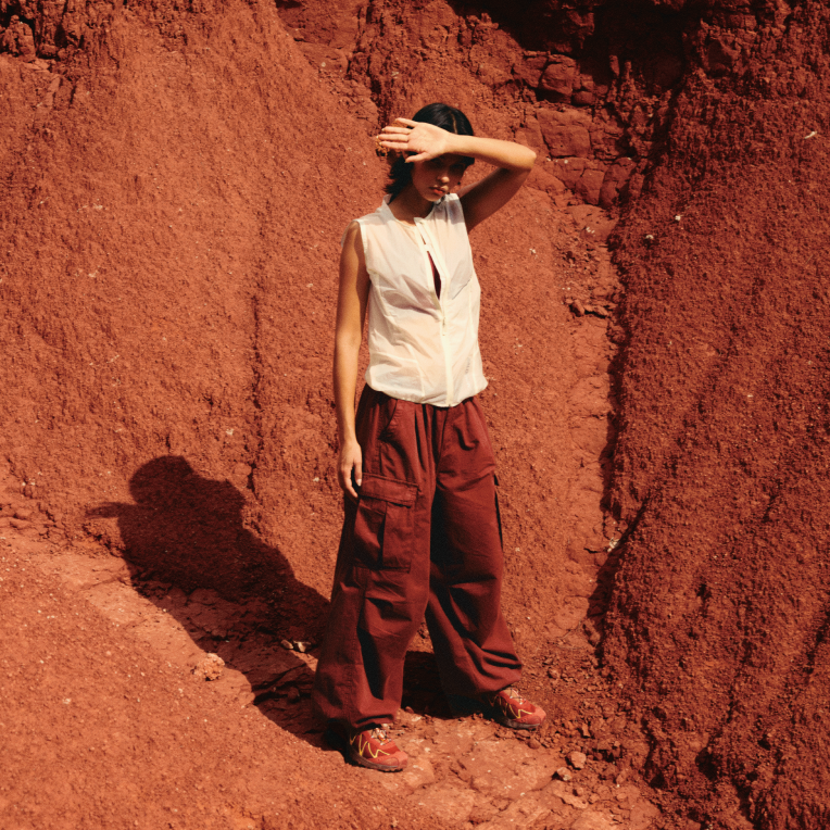 XT-WHISPER RED ASHES